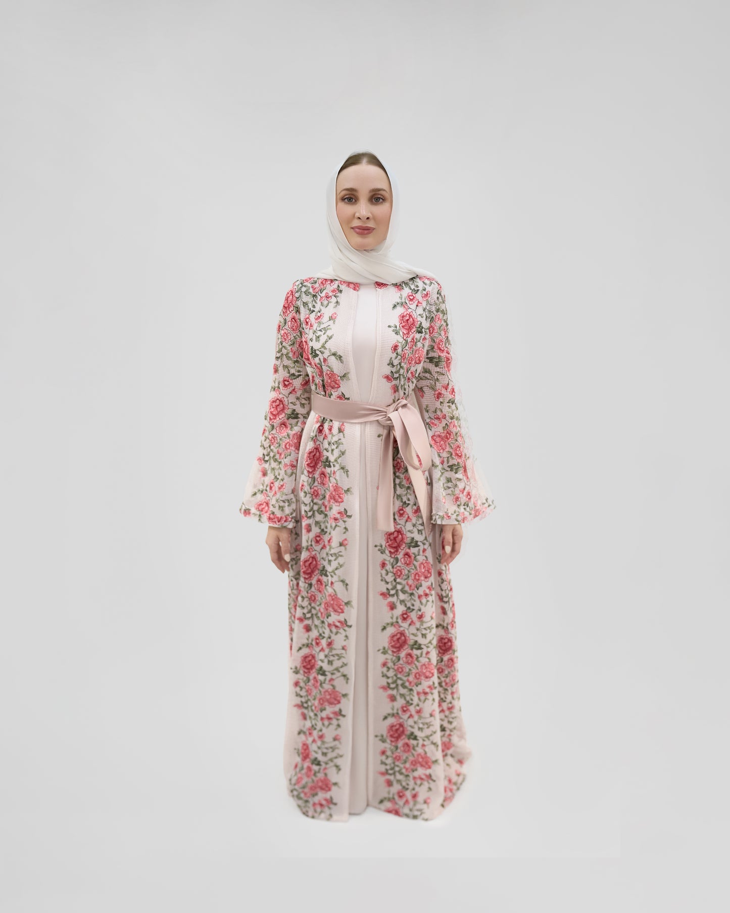 Abayas & Kaftans White Flowers